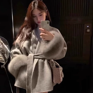 法式复古呢子大衣女2025冬季新款小个子狐狸毛短款灰色羊毛呢外套