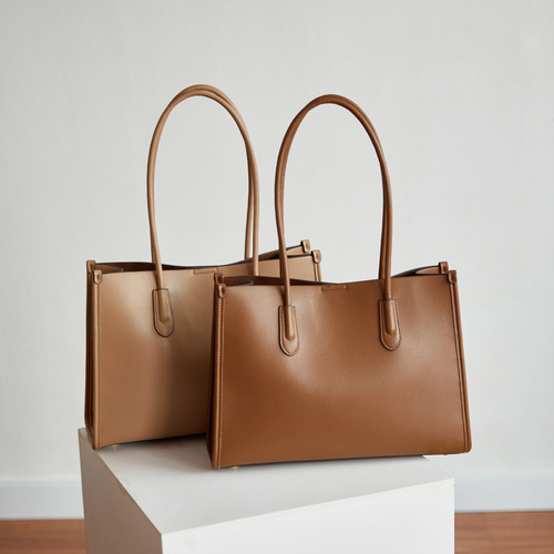 Stylish Minimalist Top Handle Large Bag  New Arrival Large Capacity Underarm Crossbody Bag High-Quality Versatile Commute Bucket Bag