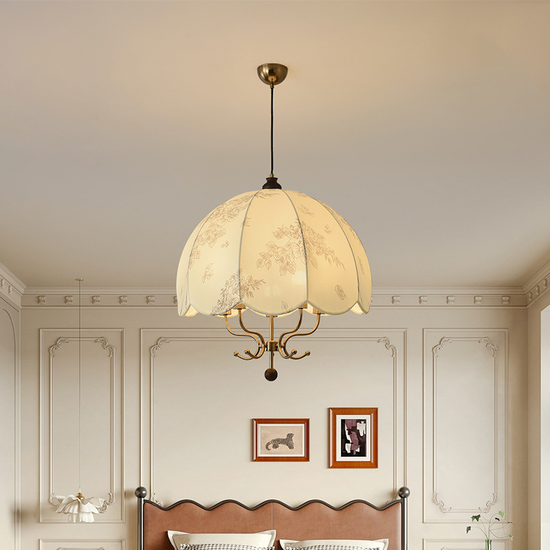 Candelabro de estilo antiguo francés LED lámpara principal de sala de estar simple sala retro patrón de tela restaurante dormitorio lámpara de casa de familia