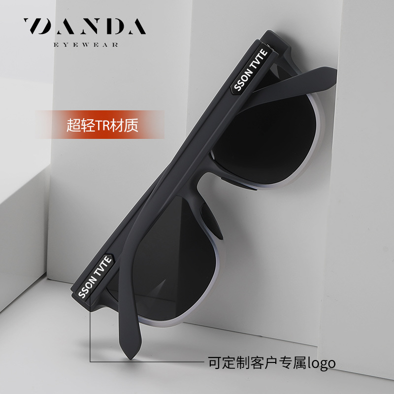 Nuevas gafas de sol polarizadas TR S11114 Gafas de sol de conducción al aire libre anti-ultravioleta para hombres Gafas de sol de goma con remo nasal