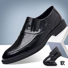 工厂店新款男士皮鞋减震商务正装一脚蹬套脚休闲百搭爆款休闲鞋男