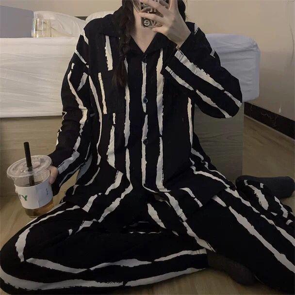 2025 otoño nuevo estilo pantalones de manga larga lindo pijamas de perro pequeño japonés suelto traje de servicio a domicilio casual primavera
