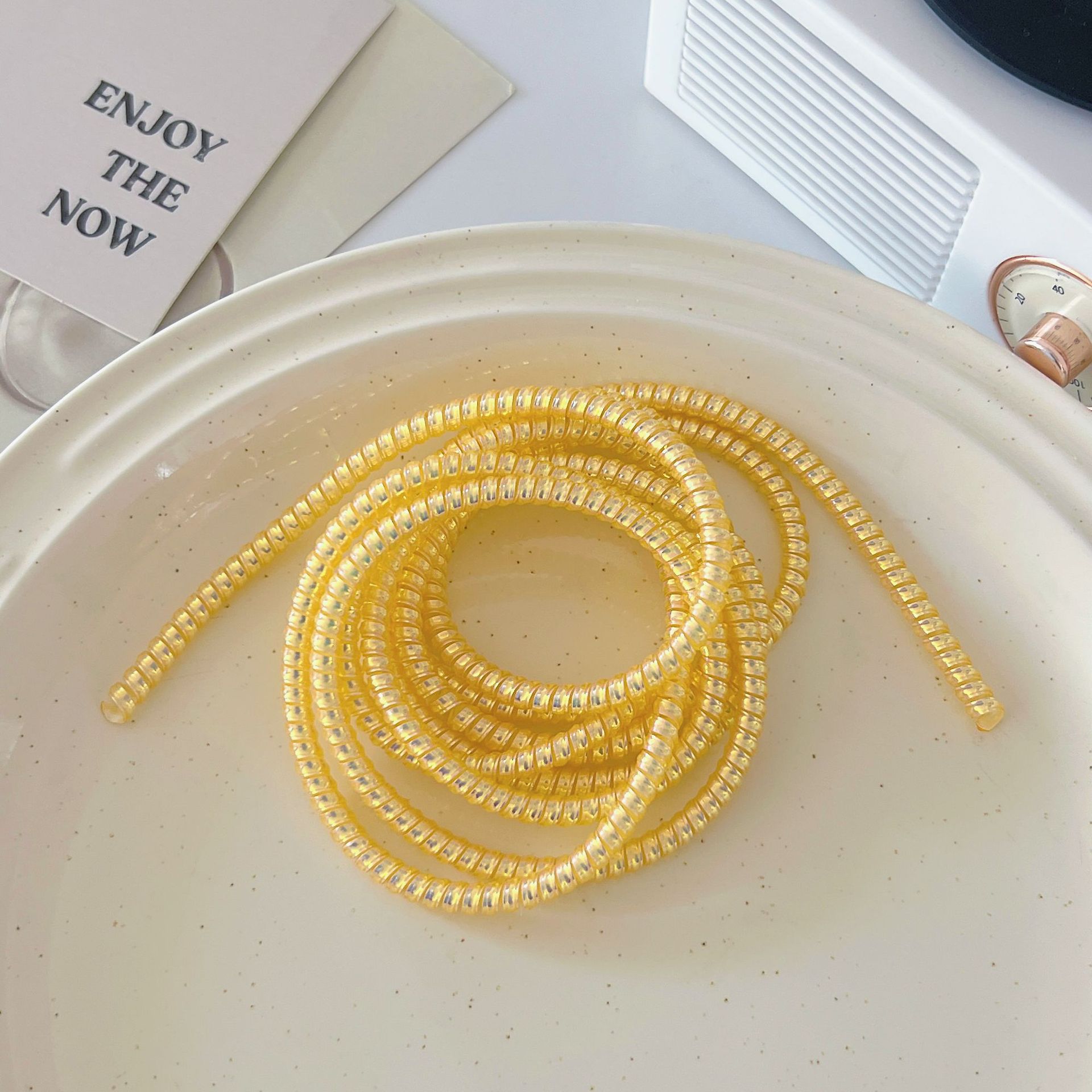 1,4 m 1,6 m cable de datos cuerda de protección anti-suciedad cable de teléfono móvil cuerda de bobinado anti-rotura cargador cubierta de protección de alambre