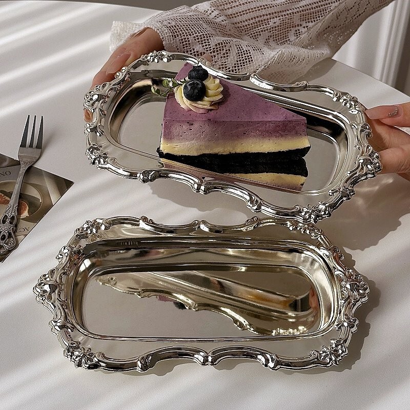 Trendy Instagram Cafe Dessert Cake Plate, Metal Silver-Plated Tea Tray, European-Style Vintage Scented Candle for Photography Trendy Instagram Cafe Dessert Cake Plate, Metal Silver-Plated Tea Tray, European-Style Vintage Scented Candle for Photography