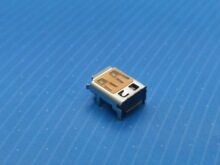 �η��׵���HDMI D TYPEĸ������ǰ����� L=7.3�о��� �ž�4.9