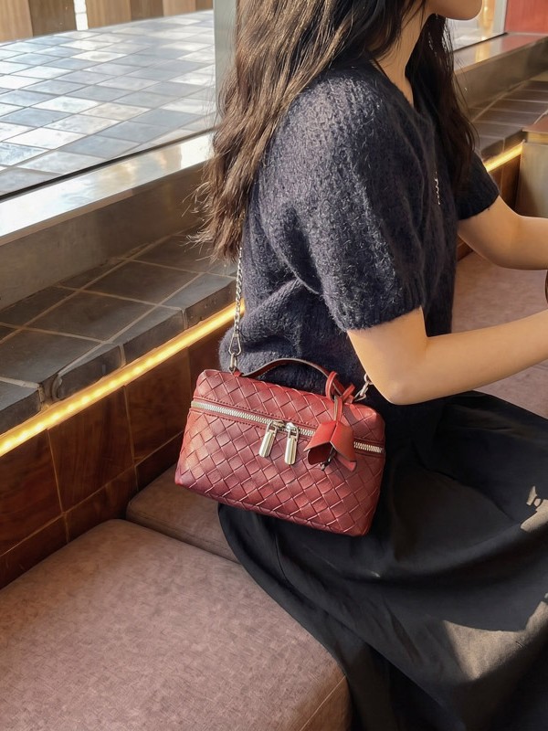 Nuevo tejido bolso de mano pequeño para mujeres 2026 venta caliente alta sensación de moda lujosa ligera versátil bolso de hombro