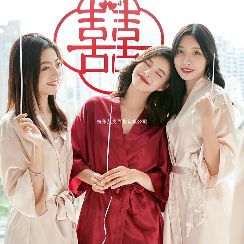 Bridal Dressing Gown Spring, Summer and Autumn Loose Pajamas Simulated Silk Nightgown Bathrobe Wedding Embroidered Bridesmaid Group Ladies Dress