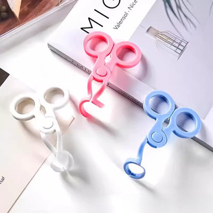Tools for Opening and Removing Clips to Assist Eyelids in Wearing Large Eye Clips to Wear Contact Lenses and Contact Lenses