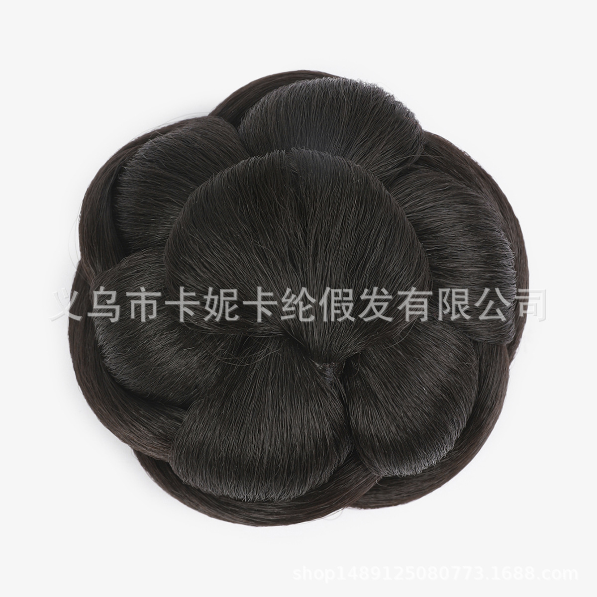 Nuevo cabello rizado corto estrellas disparar el mismo corto ligero estilo transpirable de alta calidad cubierta de cabeza esponjosa al por mayor en stock