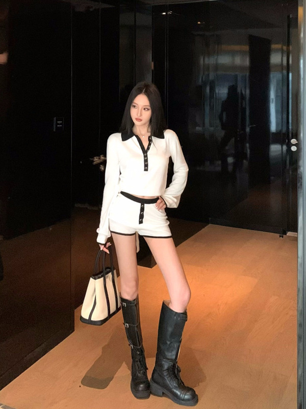 小香风套装女半开领长袖针织上衣韩系设计感辣妹绑带撞色修身短裤|undefined