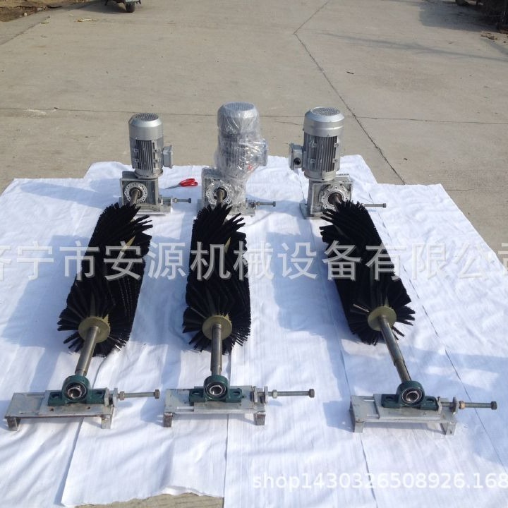皮带机无动力滚刷清扫器  毛刷清扫器   AY-XQ-800电动滚筒清扫器