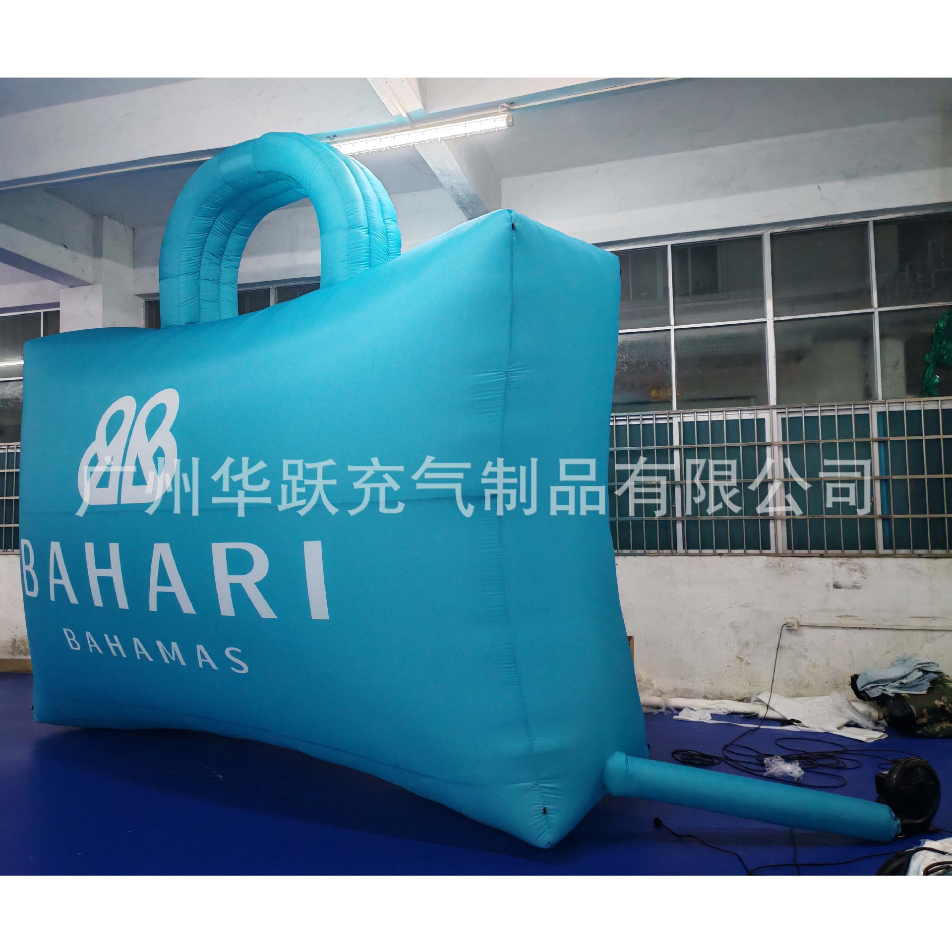 商场美陈背包显眼包气模包手提包PVC美陈气模悬挂 气球挎包