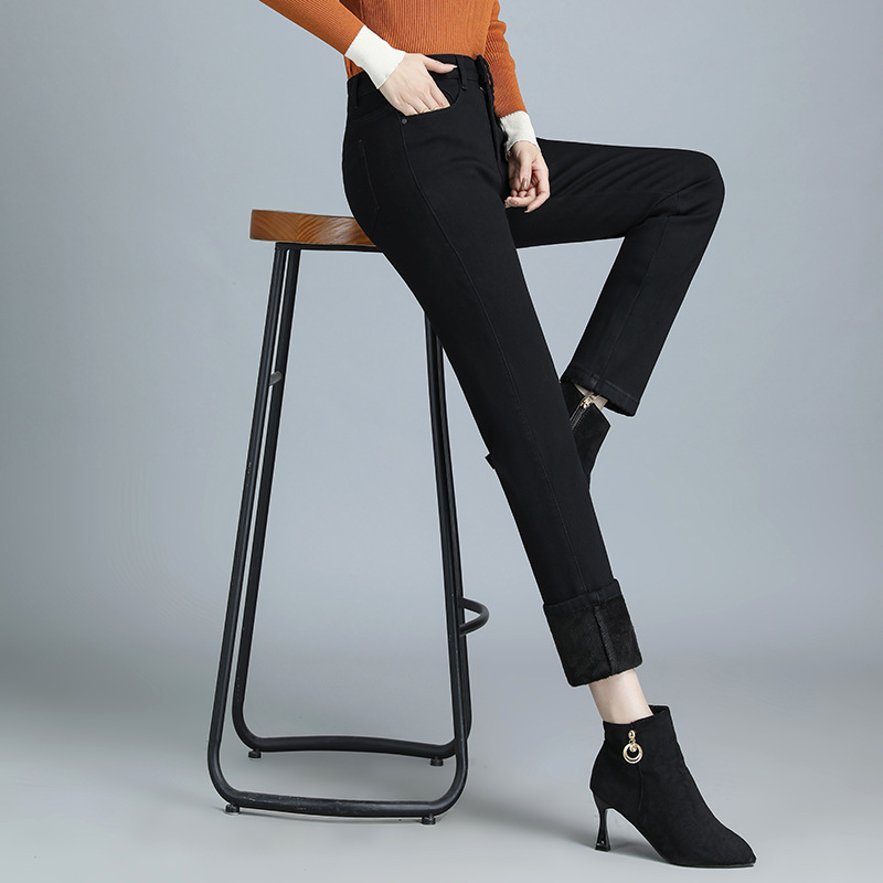 大码牛仔裤黑色直筒加绒加厚中年女裤妈妈裤弹力修身显瘦2025冬