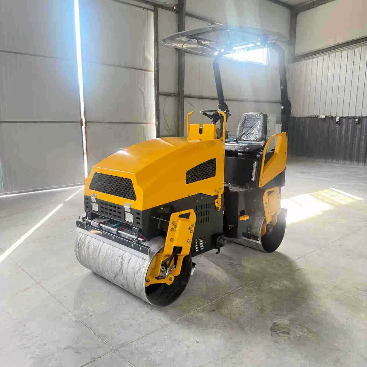 山菱 3吨压路机修路铺沥青双钢轮压实机械小型座驾式压路机厂家