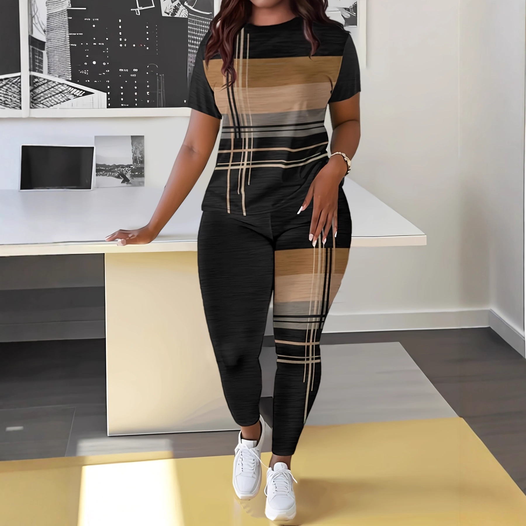 Women's 2025 New Collection Casual Yoga Pants Short-Sleeve Set with Plaid Pattern, Simple and Versatile