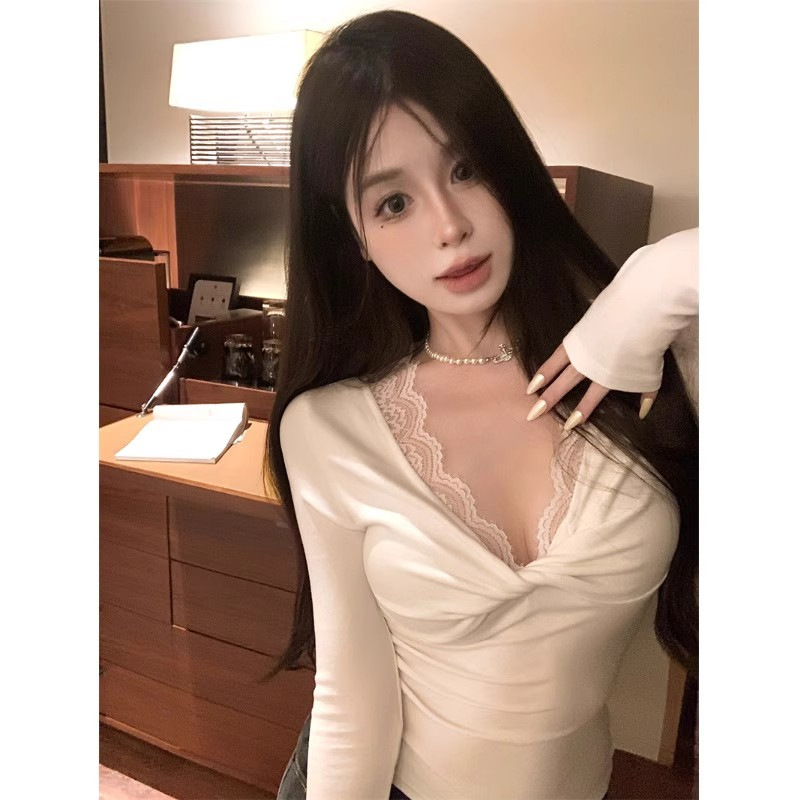 Pure Spice Girl Sexy Low-cut V-neck Top Women's Autumn and Winter Lace Long-sleeved T-shirt High-grade White Base Shirt