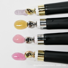 QologoĦ^D̝׃ɫSʹ15ml Lip plumper oil