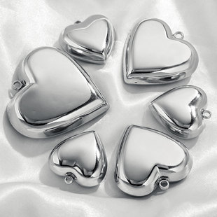 European and American Flat Polished Fashion All Match Electroplated Love Pendant LOVW Necklace Clavicle Chain Big Heart Jewelry Accessories