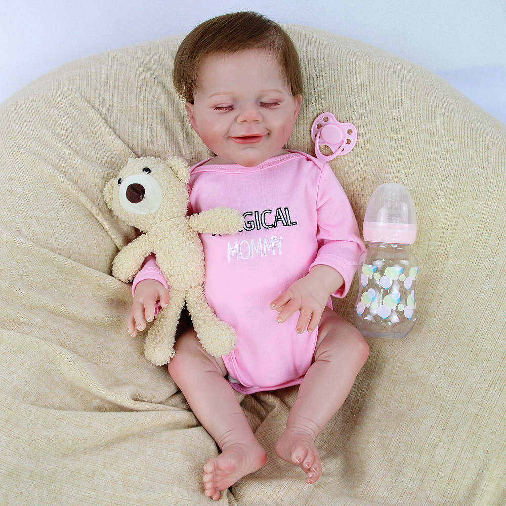 Simulación de muñecas renacidas con recambios de todo el cuerpo. Fuente de suministro de productos de comercio electrónico. Bebés lavables con agua. Muñecas transfronterizas de goma suave.