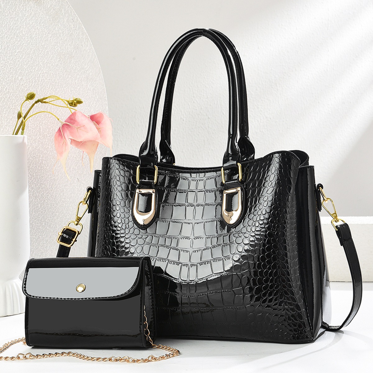 520 Regalo de San Valentín Cadena de cumpleaños Bolso Tote Bolso de viajero femenino 2025 Nuevo bolso de hombro de gran capacidad