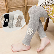 2025春季新款女童打底裤宝宝纯色花边九分裤外穿珍珠蝴蝶结儿童裤