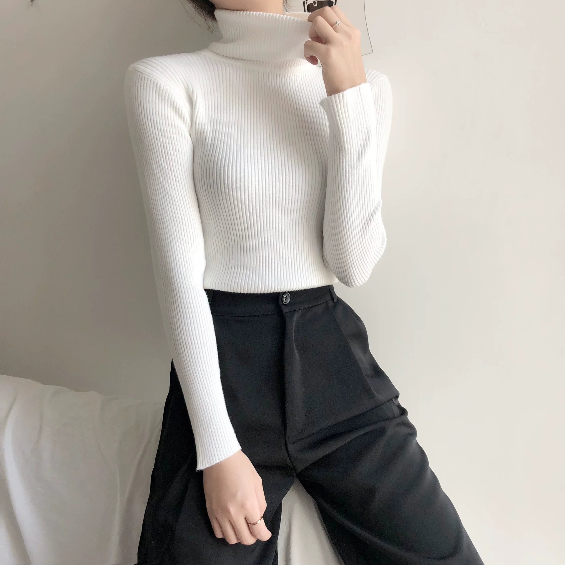 knitted fitted sweater, turtleneck, midweight slim fit