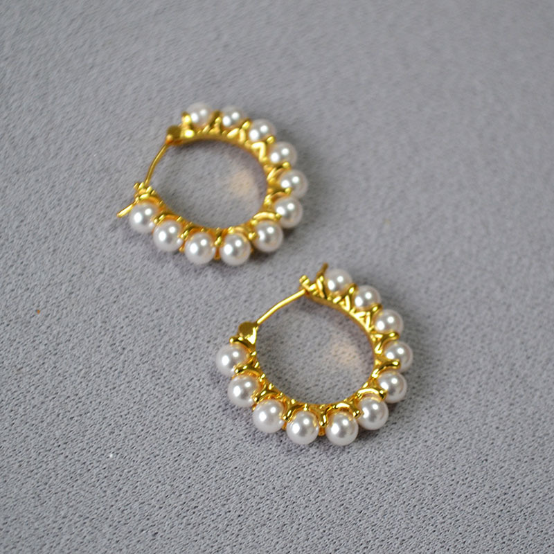 Small design sophisticated elegant stone inlay pearl