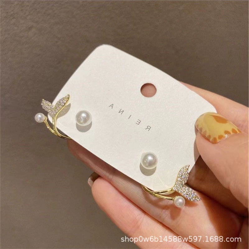Серебряная игла, дизайнерские универсальные серьги из жемчуга, серебро 925 пробы, тренд сезона, простой и элегантный дизайн