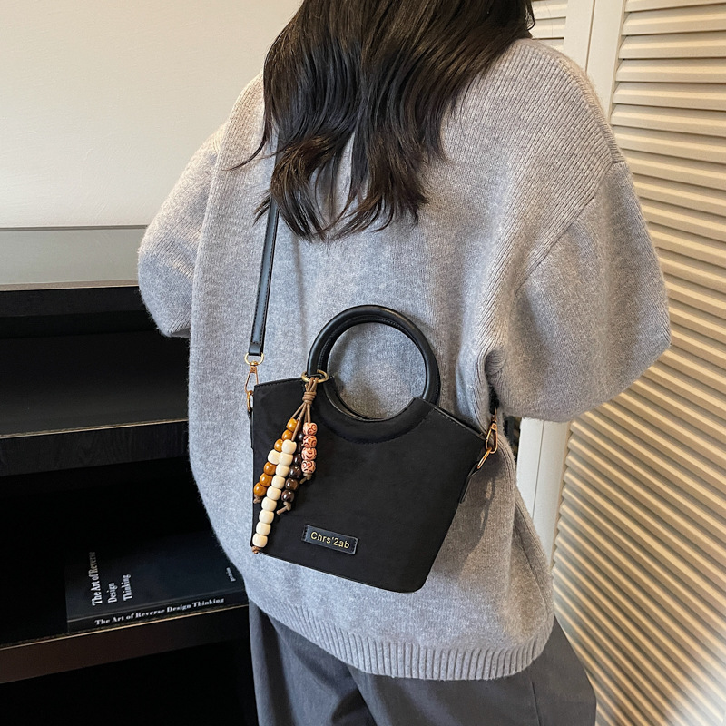 Bolso retro transfronterizo bolso de moda para mujeres 2025 invierno nuevo popular leopardo bolso de hombro mochila de viaje