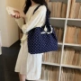 大容量小众新款气质单肩包