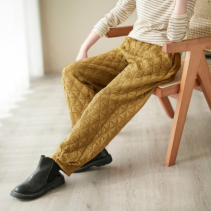 High-waisted cotton pants for women, winter quilted and thickened cotton-linen casual tapered pants, plus-size loose lantern pants