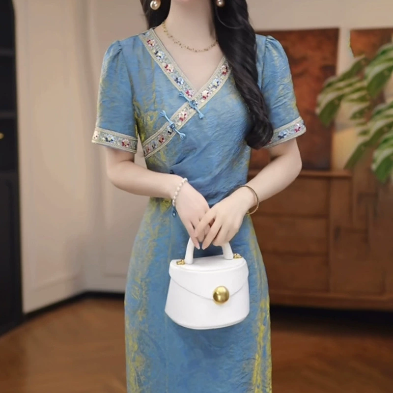 Новое платье Cheongsam из ледяного шелка в китайском стиле для прикрытия живота, лето 2025, новая модная утягивающая и уменьшающая возраст юбка, закрывающая тело
