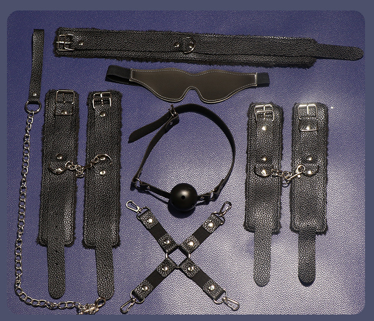 Adult Bondage Kit with Breast Clamps and Handcuffs, Faux Leather and Metal Restraint Set — detail image 23