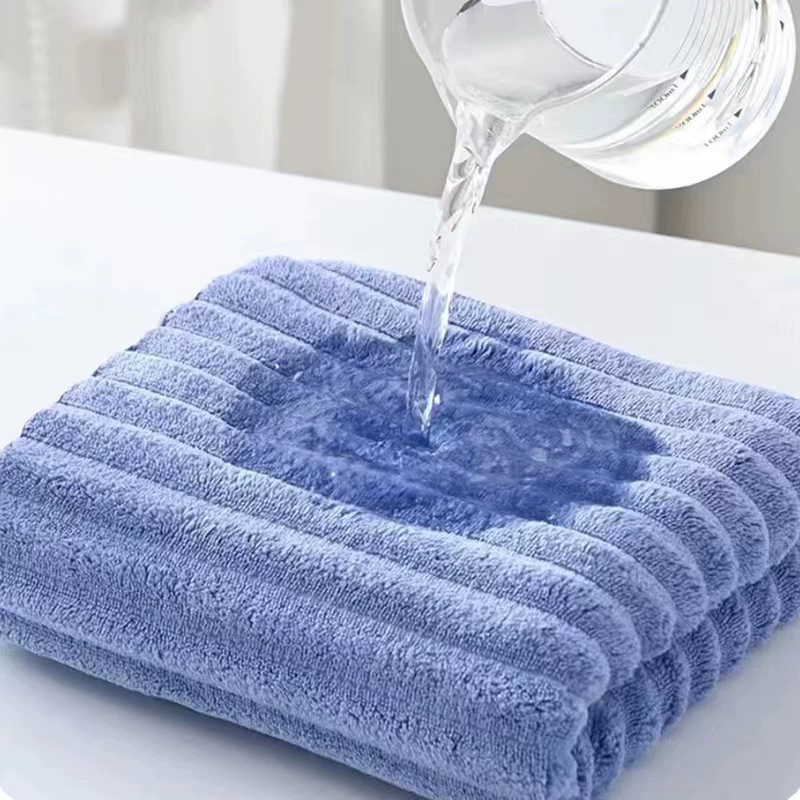 Коралловое мягкое полотенце, впитывает воду, для любимого