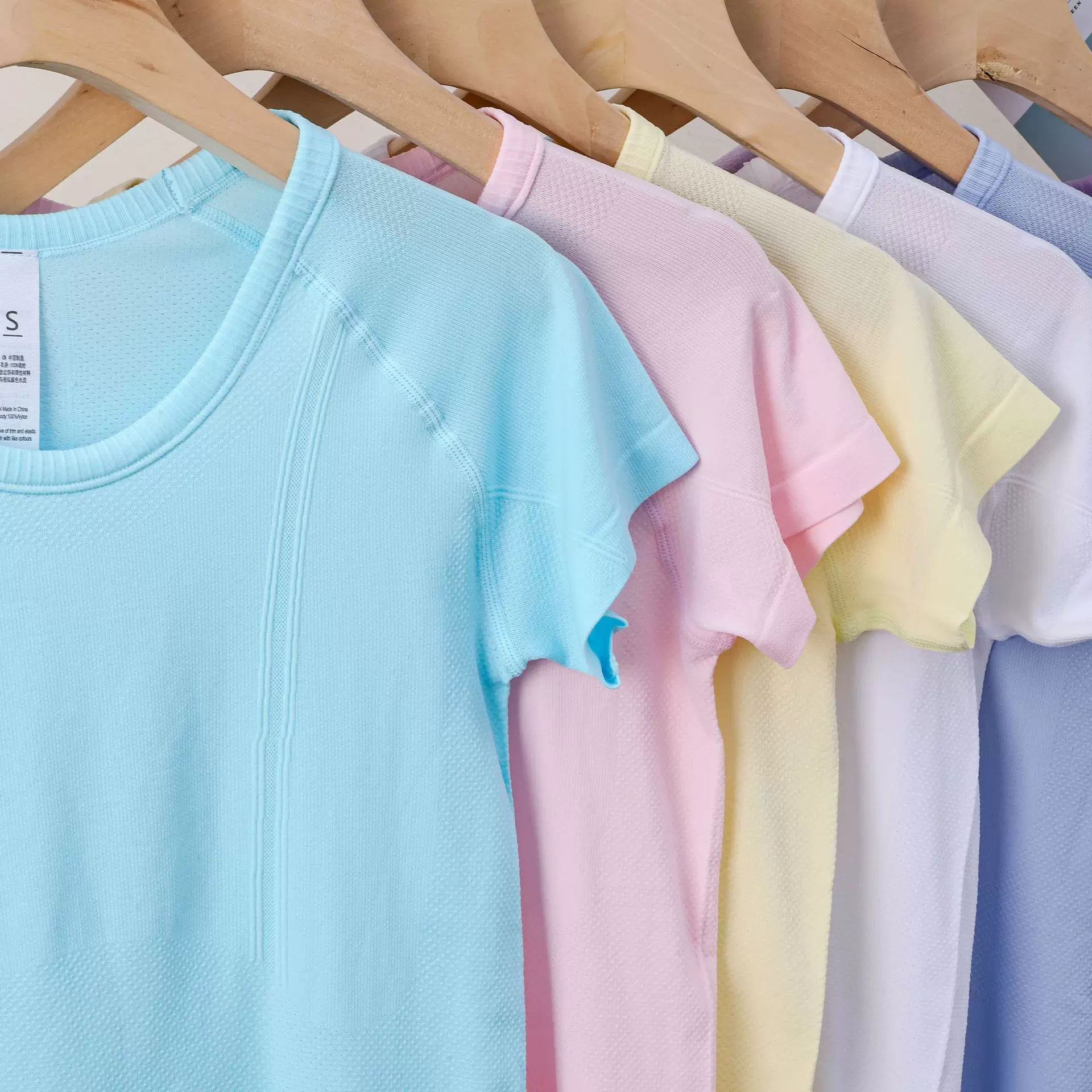 女士圆领短袖瑜伽服夏季薄款纯色打底衫新款外贸跨境瑜伽服批发