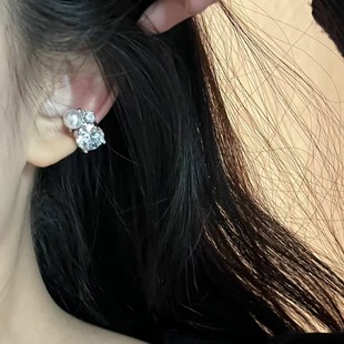 Pearl zircon ear clip women's new light luxury high-end niche ear clip cold wind painless ear accessories