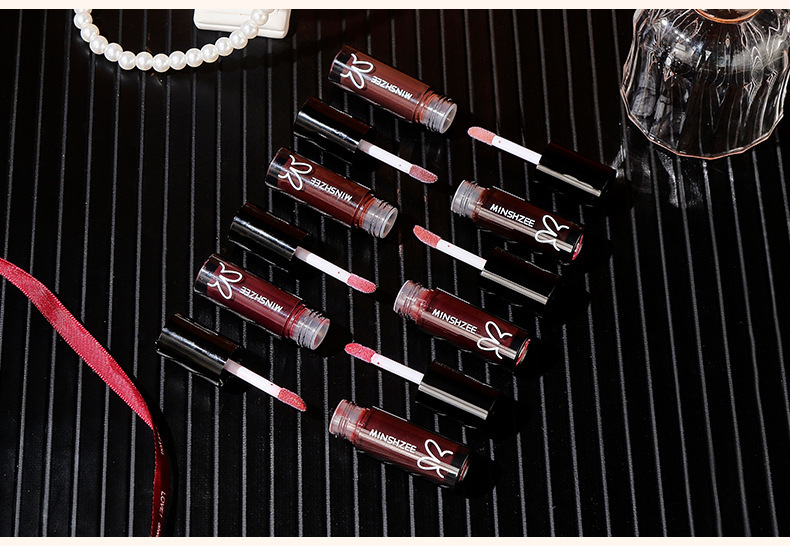 Mingxi Zhi Lip Gloss Mirror-finish Red Lip Gloss for Students, nude Lip Gloss for whitening, Honey Jelly, Plump lips, Mirror-finish Lip Gloss for cross-border use undefined