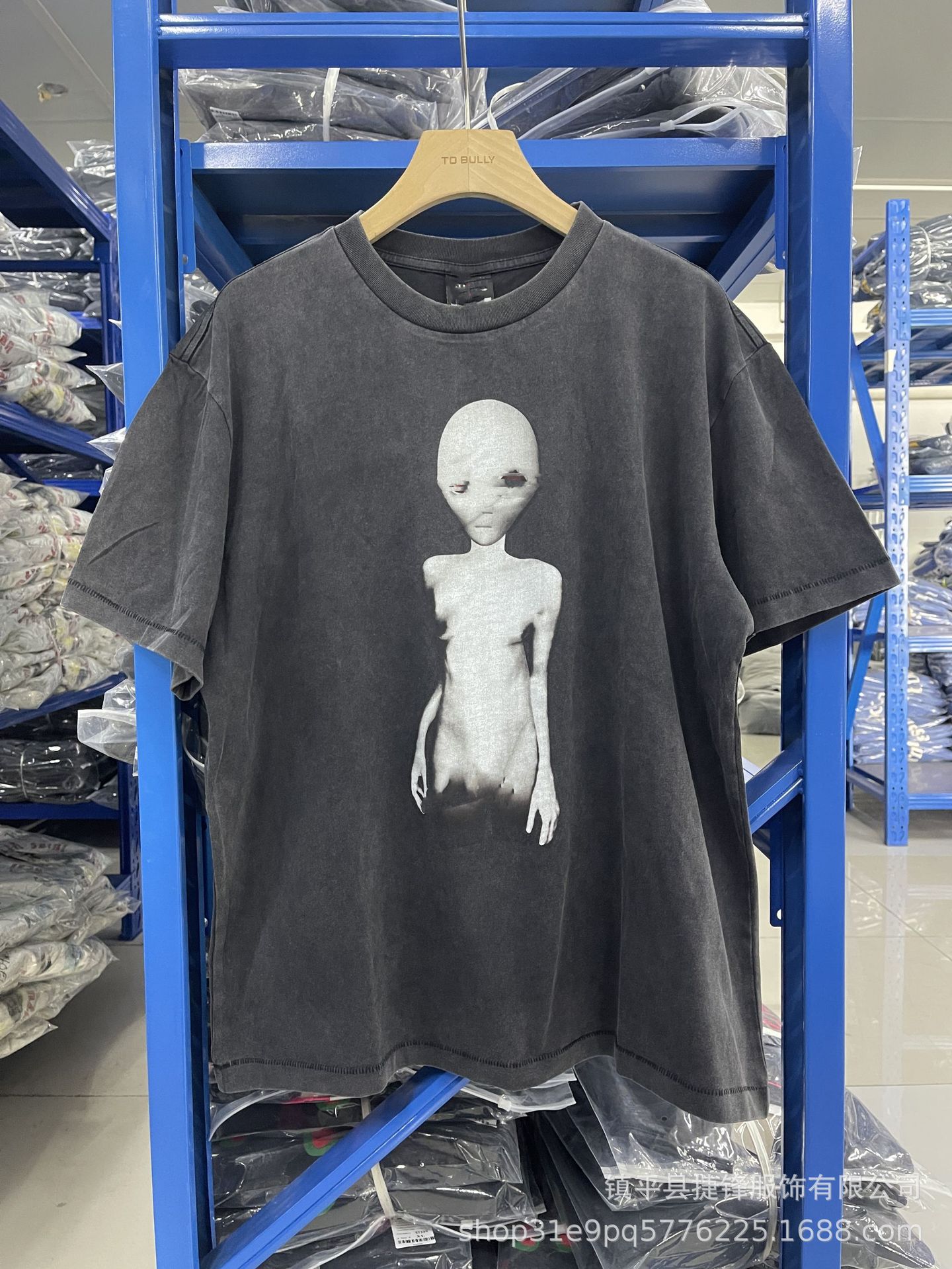 クロスボーダーの新型欧米のファッションブランドのレトロな水洗いは古い落書きをします。