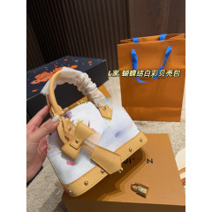 高品質 2025 新しいシェル 3 色バッグハイエンドハンドバッグ新しいファッションメッセンジャーバッグショルダーバッグシェルバッグ