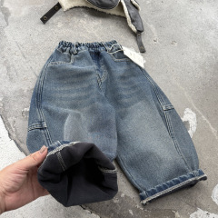 美式男童冬款复合一体绒加厚牛仔裤儿童复古蓝宽松直筒保暖长裤潮