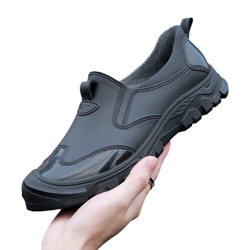 Low-top Off-White Waterproof Spring/Autumn Shoes for Kitchen Chefs, Anti-slip Rubber Shoes, Cool Black Men's Water Shoes, Outdoor Flat Waterproof Shoes for Men
