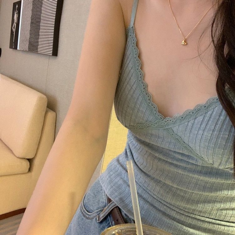 Lace summer top with cups