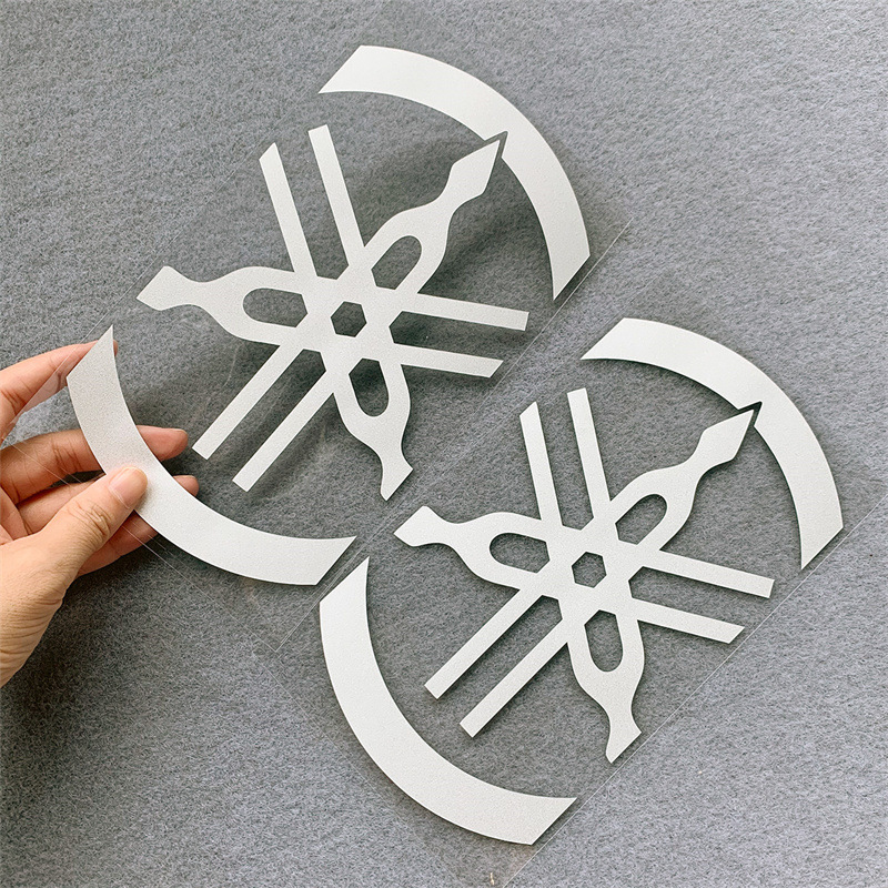 ヤマハのステッカーのオートバイの反射ステッカーのヤマハの車の標識の福穎125はレーザーのまぶしい夜光のステッカーを改造します。