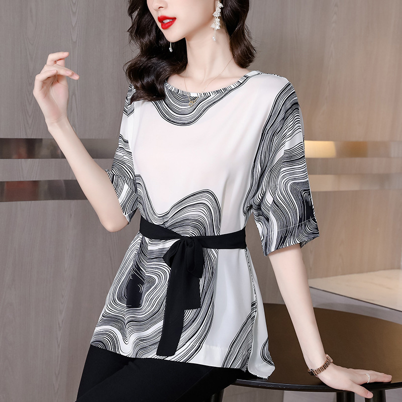 Factory Direct European goods belly covering mid-length shirt for women 2023 new style tight waist Western style small shirt short sleeve top