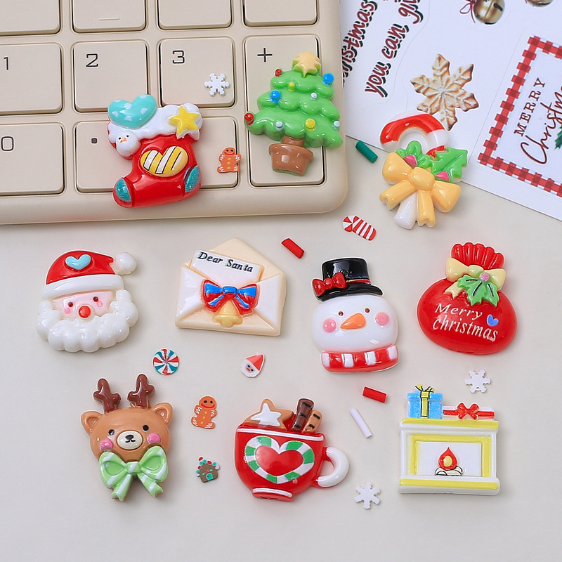 Cute Christmas gifts, handmade DIY cream glue accessories, resin components, shoe charms, hair clips, decorative materials wholesale Cute Christmas gifts, handmade DIY cream glue accessories, resin components, shoe charms, hair clips, decorative materials wholesale