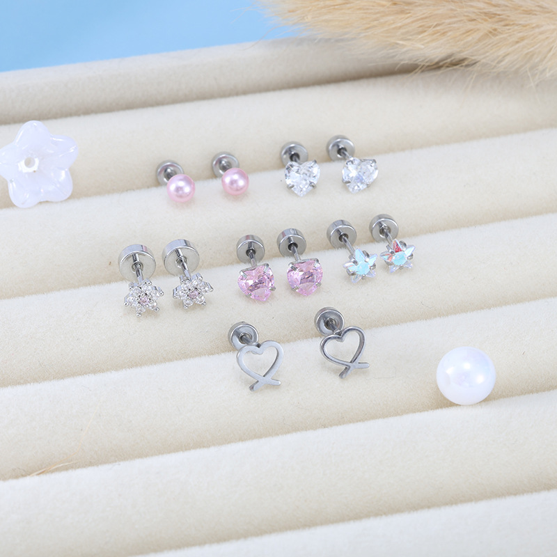 Labret piercing jewelry detail image