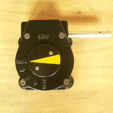 供应山西蜗轮箱 山西齿轮箱 山西齿轮头  厂家货源  出口品质