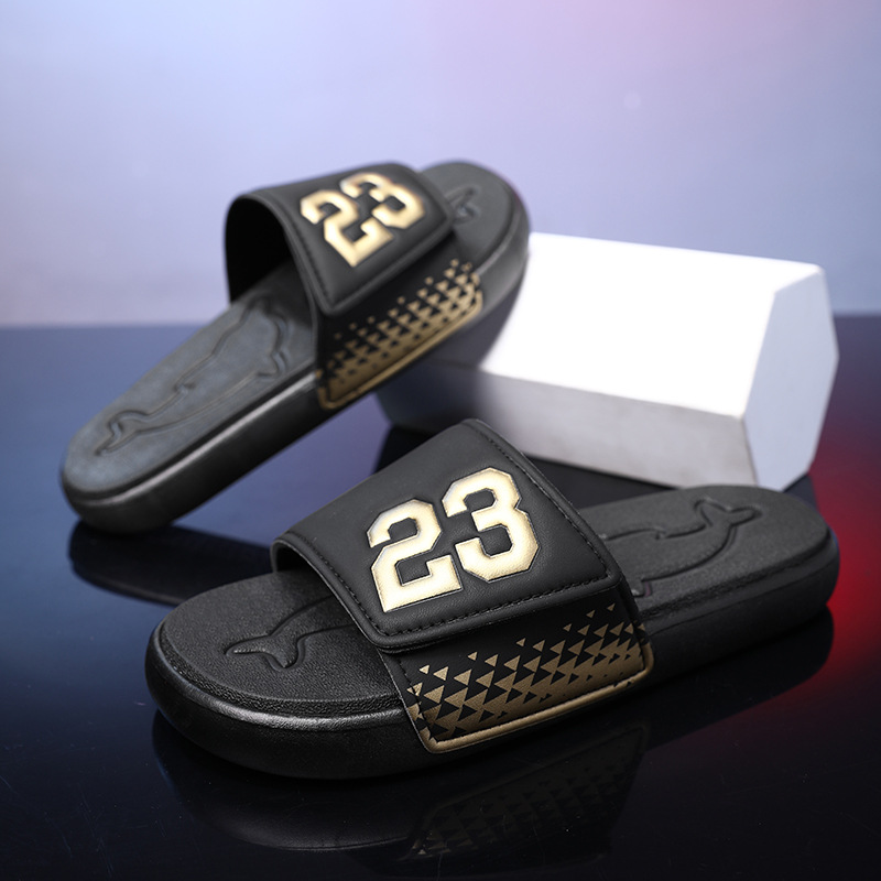 Zapatillas al aire libre para hombres, sandalias de verano, zapatillas de moda europeas y americanas, zapatillas para hombres.