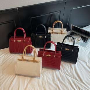 �羳�¿����߼����{�~�y����Ů���e�r�д���������Ůʿ������