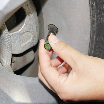Yellow, and Green Three-Color Warning — Tire pressure monitoring system